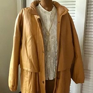 Comint leather coat size 22/24 sunny yellow/unisex